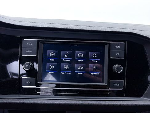 Used 2023 Volkswagen Jetta Sport FWD image 18