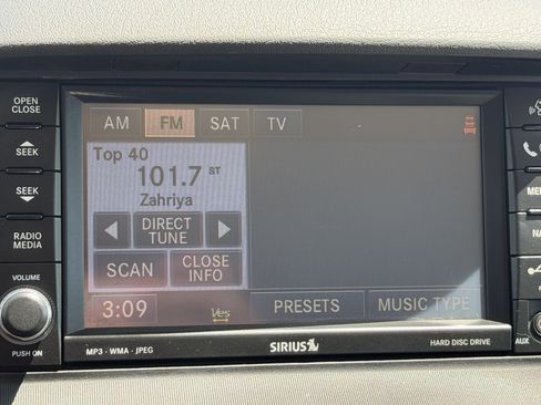 Used 2008 Dodge Grand Caravan SXT FWD image 21