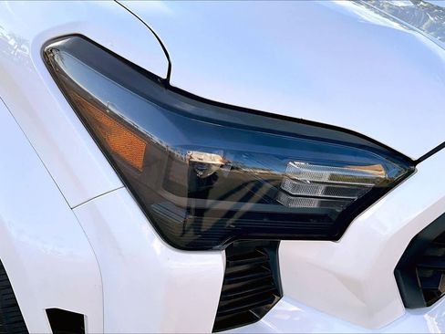 Used 2025 Toyota Tacoma TRD Sport image 26