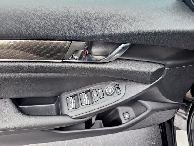 Used 2020 Honda Accord Sport image 23