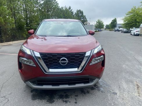 Used 2023 Nissan Rogue SV FWD image 8