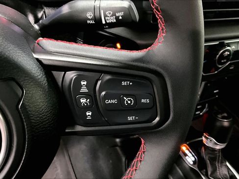 Used 2024 Jeep Wrangler Unlimited Rubicon image 22