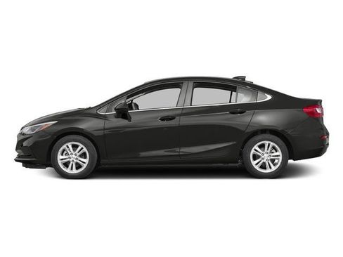 Used 2017 Chevrolet Cruze LT w/ Sun And Sound Package FWD image 3