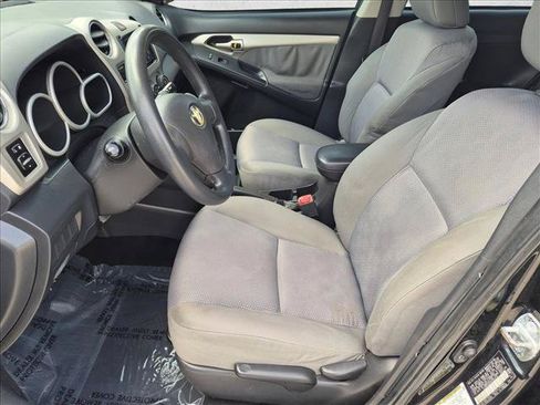 Used 2009 Toyota Matrix S FWD image 15