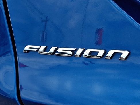 Used 2018 Ford Fusion SE w/ Equipment Group 201A FWD image 29