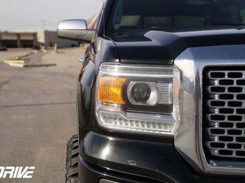 Used 2015 GMC Sierra 1500 Denali image 4