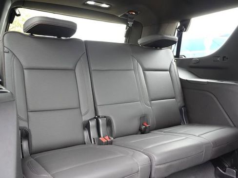 Used 2023 Chevrolet Tahoe High Country AWD/4WD image 24