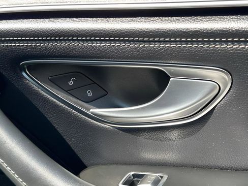 Used 2019 Mercedes-Benz AMG GT 63 image 40