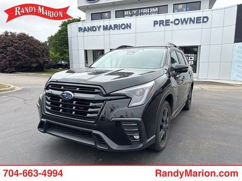 Used 2023 Subaru Ascent Onyx Edition AWD/4WD image 1