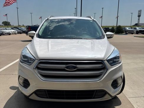 Used 2018 Ford Escape Titanium AWD/4WD image 2