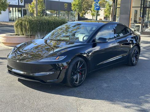 Used 2024 Tesla Model 3 Performance AWD/4WD image 4