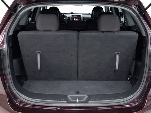 Used 2014 Kia Sorento LX FWD image 29
