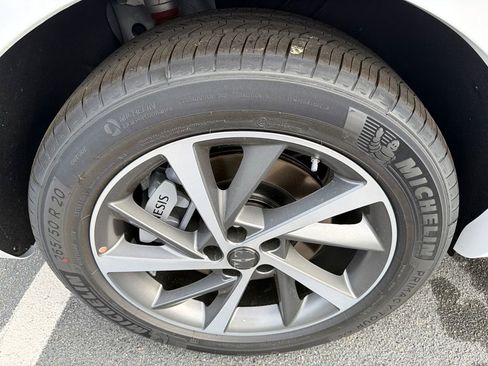 New 2026 Genesis GV80 2.5T Select image 17