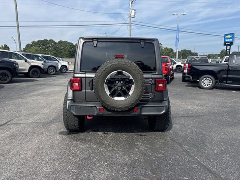 Used 2021 Jeep Wrangler Unlimited Rubicon AWD/4WD image 5