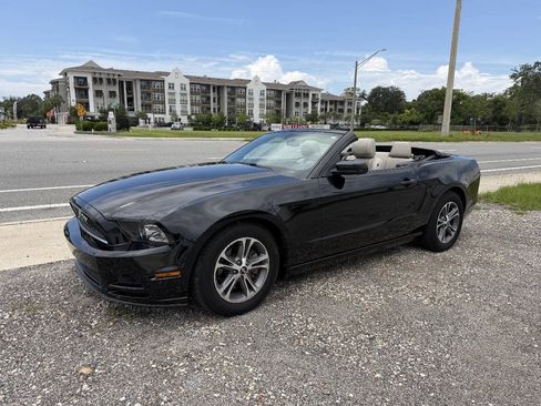 Used 2014 Ford Mustang Premium RWD image 2