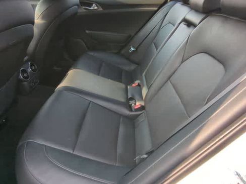 Used 2019 Kia Stinger GT AWD/4WD image 18