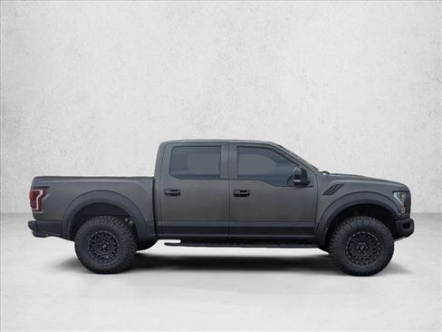 Used 2018 Ford F150 Raptor w/ Equipment Group 802A Luxury image 4
