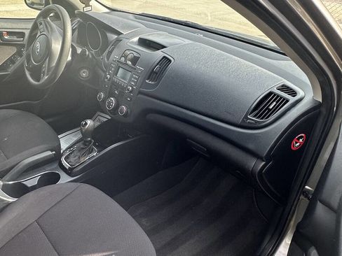 Used 2012 Kia Forte EX image 12