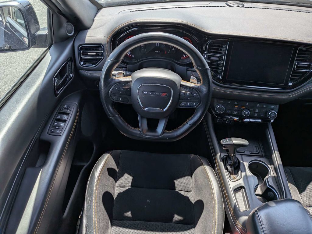 Used 2023 Dodge Durango R/T RWD image 17