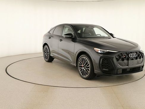 New 2026 Audi SQ5 Prestige AWD/4WD image 10