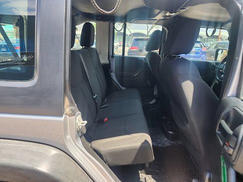 Used 2015 Jeep Wrangler Unlimited Sport AWD/4WD image 20
