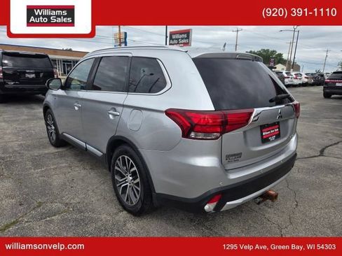 Used 2018 Mitsubishi Outlander GT AWD/4WD image 6