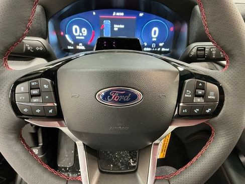 New 2026 Ford Explorer ST-Line w/ ST-Line Street Pack AWD/4WD image 32