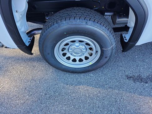 New 2026 GMC Sierra 1500 Pro w/ Pro Value Package image 5