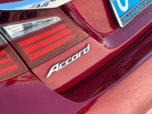 Used 2017 Honda Accord Sport Special Edition image 26