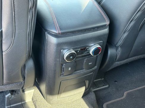 Used 2022 Ford Explorer ST-Line w/ Class IV Trailer Tow Package image 16