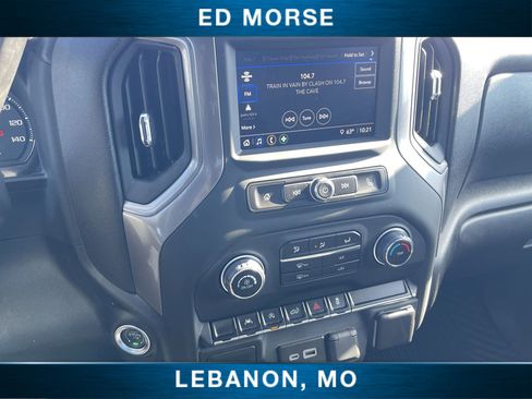 Used 2024 Chevrolet Silverado 1500 Custom image 13