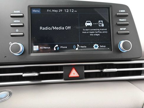 New 2026 Hyundai Elantra Sport FWD image 18