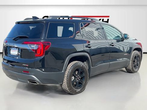 Used 2023 GMC Acadia AT4 w/ Technology Package AWD/4WD image 7