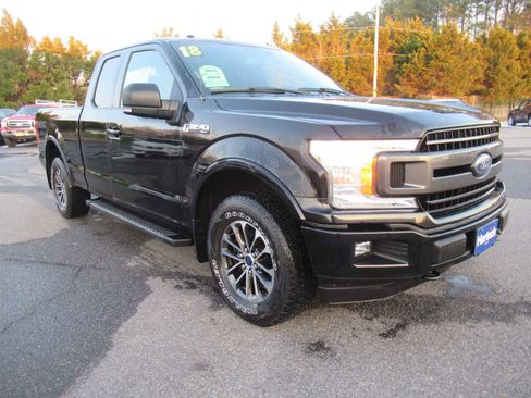 Used 2018 Ford F150 XLT w/ Equipment Group 301A Mid image 3