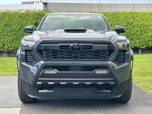 Used 2024 Toyota Tacoma TRD Sport RWD image 11