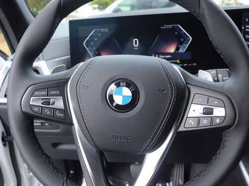 New 2026 BMW X5 sDrive40i w/ Premium Package image 32