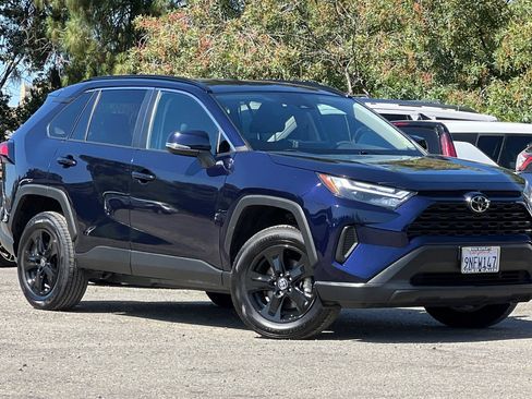 Used 2024 Toyota RAV4 XLE FWD image 2