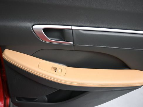 Used 2021 Hyundai Sonata Limited FWD image 38