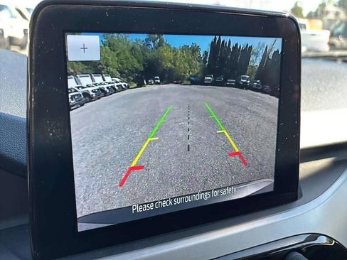 Used 2022 Ford Escape SE w/ Convenience Package image 17