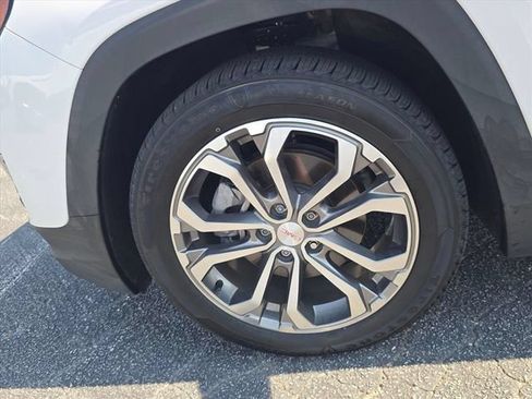 Used 2020 GMC Terrain SLT w/ Preferred Package FWD image 32