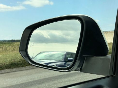 Used 2024 Toyota 4Runner TRD Off-Road Premium image 36