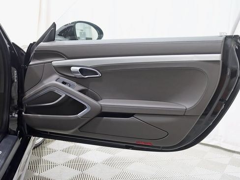 Used 2025 Porsche 718 Cayman GTS RWD image 36