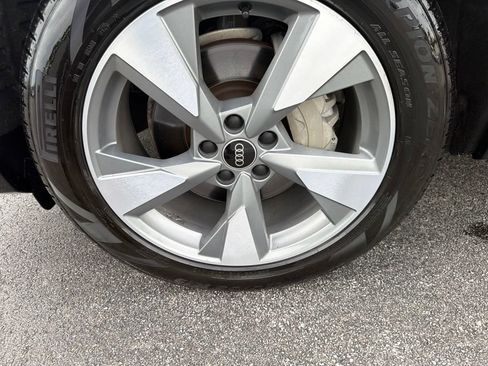 Used 2024 Audi Q5 2.0T Premium AWD/4WD image 8