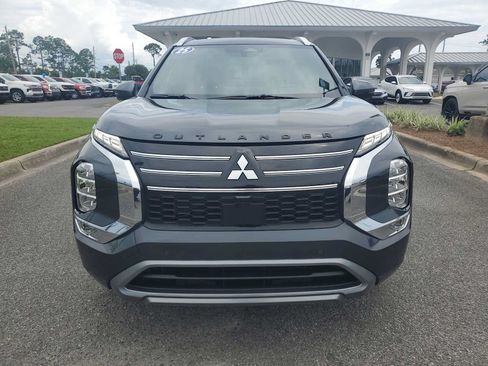 Used 2025 Mitsubishi Outlander SEL FWD image 11