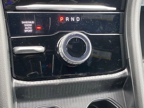 New 2025 Jeep Grand Cherokee L Limited w/ Black Appearance Package AWD/4WD image 24