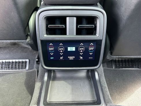 Certified 2022 Porsche Taycan Turbo S AWD/4WD image 43