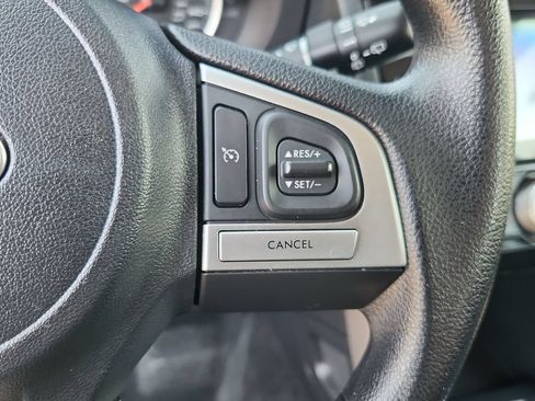Used 2018 Subaru Forester 2.5i w/ Alloy Wheel Package AWD/4WD image 21