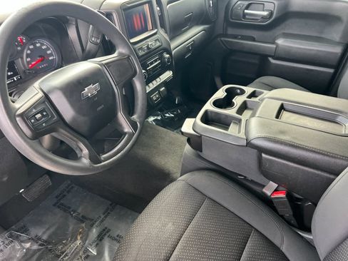 Used 2020 Chevrolet Silverado 1500 Custom Trail Boss w/ Custom Convenience Package image 12