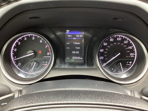 Used 2024 Toyota Camry SE FWD image 21