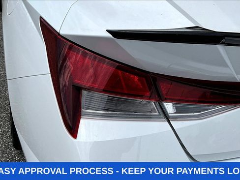 Used 2025 Hyundai Elantra Sport FWD image 30